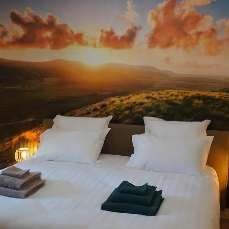 Séjour à la campagne évasion Luxueuse Avec Privatif, Golf Et Activités Pour Tous Au Chambon-sur-lignon - Fr-1-582-369