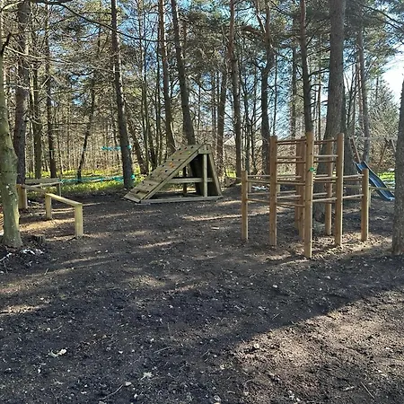 Séjour à la campagne évasion Luxueuse Avec Privatif, Golf Et Activités Pour Tous Au Chambon-sur-lignon - Fr-1-582-369 *