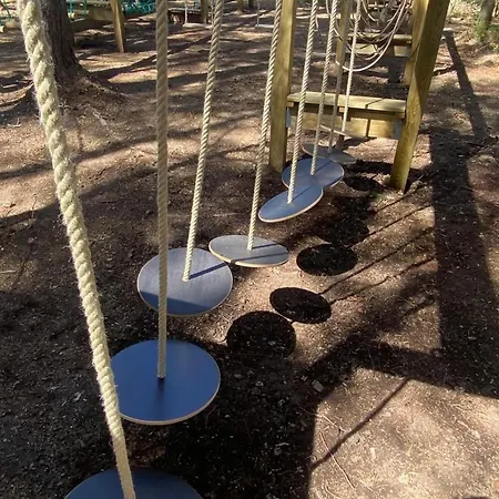 Dom wakacyjny Evasion Luxueuse Avec Privatif, Golf Et Activites Pour Tous Au Chambon-sur-lignon - Fr-1-582-369