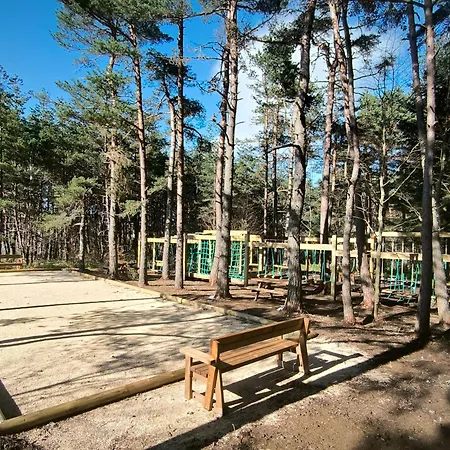 évasion Luxueuse Avec Privatif, Golf Et Activités Pour Tous Au Chambon-sur-lignon - Fr-1-582-369 Le Chambon-sur-Lignon
